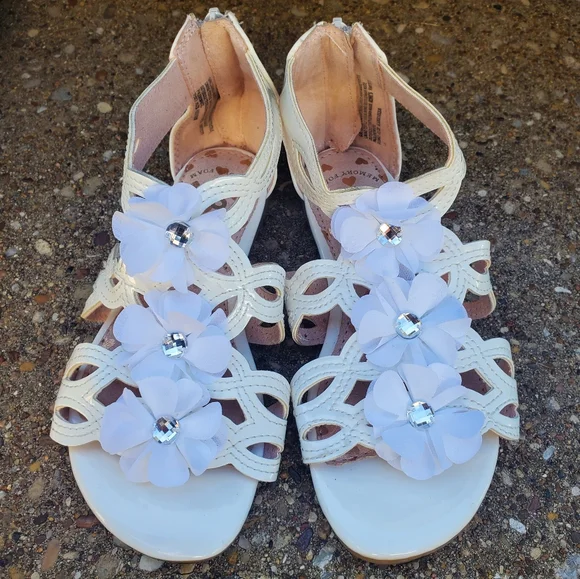 SO Paulene White Flower Dress Sandals Easter Girls 12 Kohls - Picture 2 of 8